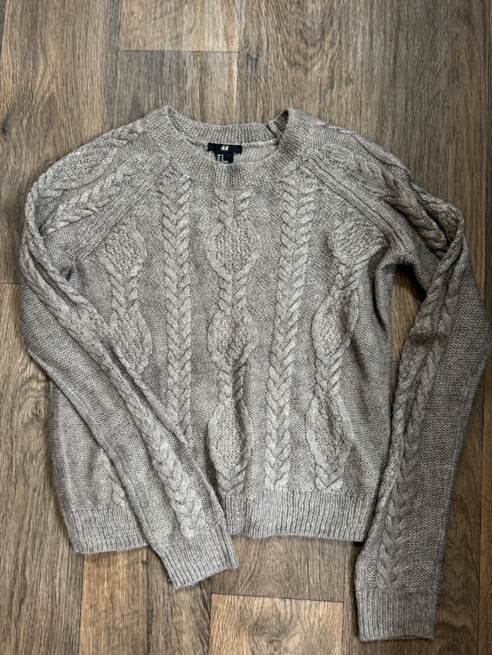 H&M Women’s Light Gray Cable-Knit Crewneck Sweater